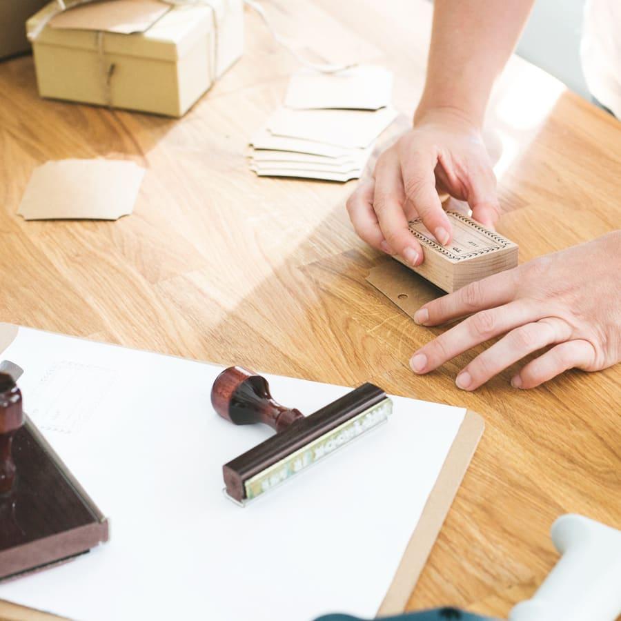 Wooden Stamp | Round | Classic Handle